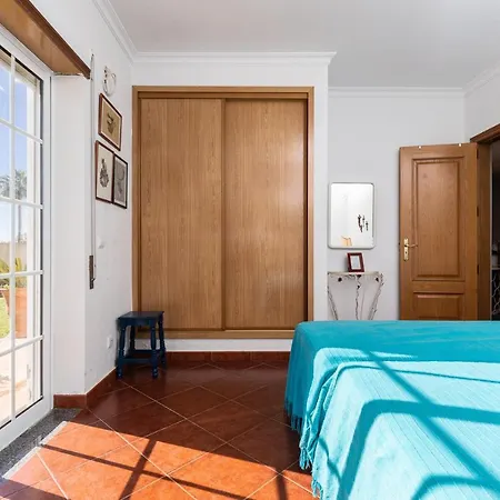 Front View Flat With Terrace *