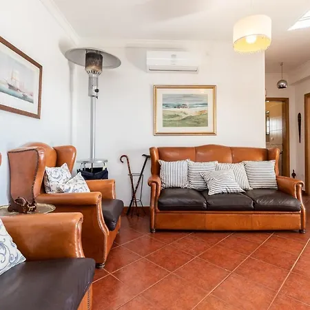 Front View Flat With Terrace Διαμέρισμα *