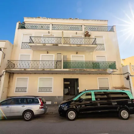 Apartment Front View Flat Ii Armacao de Pera