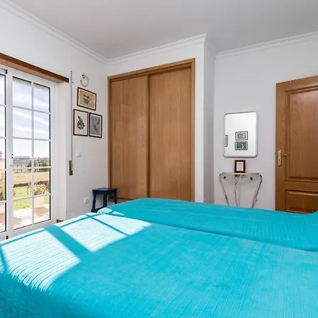 Front View Flat With Terrace * Armação de Pêra