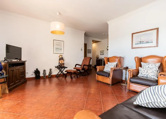 Front View Flat With Terrace *