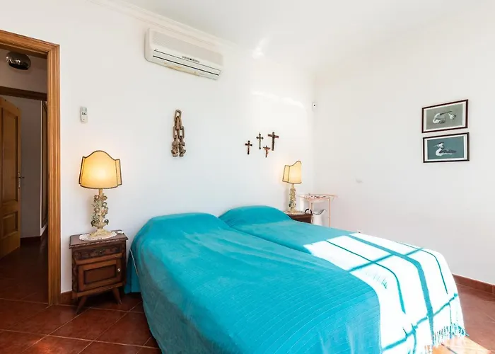 Appartamento Front View Flat With Terrace