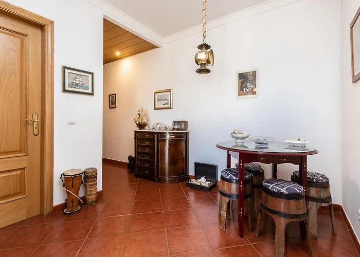 Appartamento Front View Flat With Terrace *