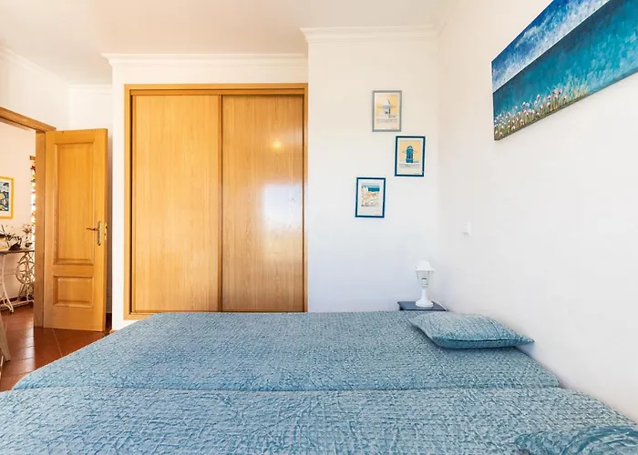 Front View Flat With Terrace Appartamento Armação de Pêra