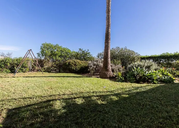 Front View Flat With Terrace Armação de Pêra