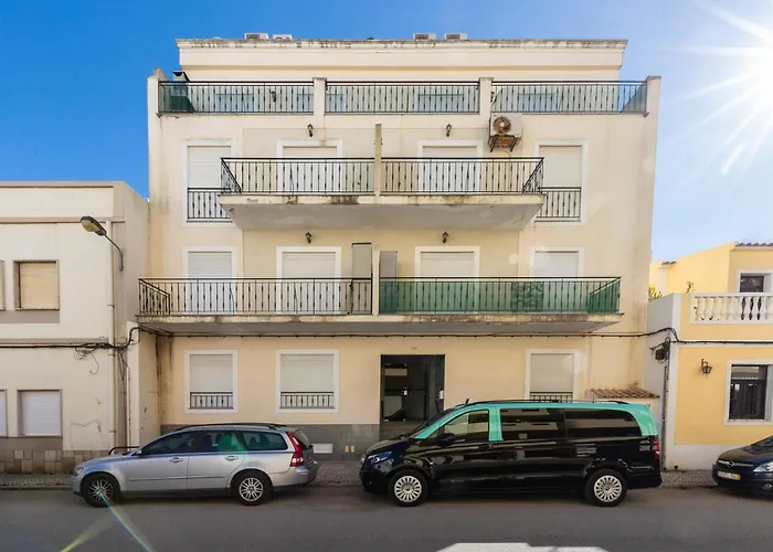 Front View Flat With Terrace Appartamento Armação de Pêra