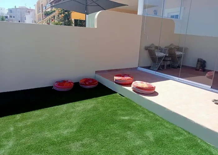 Front View Flat With Terrace * Armação de Pêra