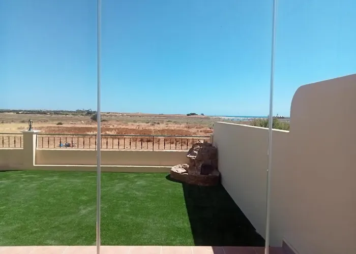 Front View Flat With Terrace Appartamento *